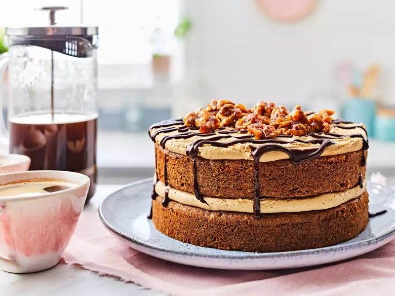 طرز تهیه کیک قهوه و گردو 