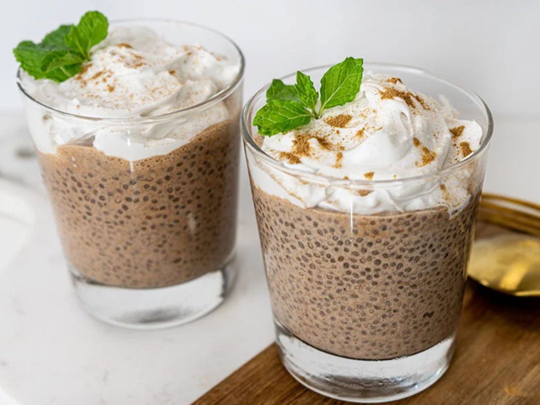 مواد لازم برای تهیه پودینگ چیا پروتئینی با قهوه